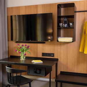 Chambre Moyenne Lit King-Size